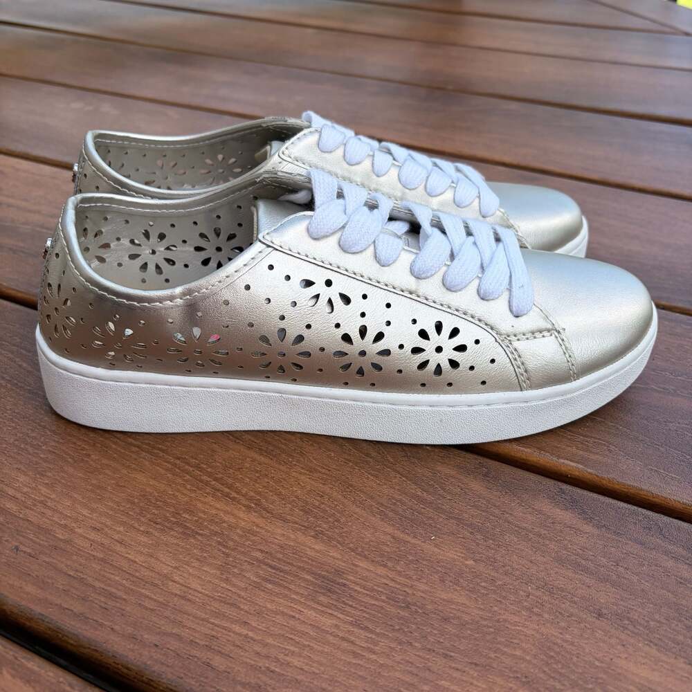 New Isaac Mizrahi Live! Tamara SOHO Perforated Gold Lace-Up Sneakers Sz 9.5